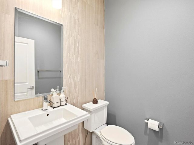 1509 S Dayton Street, Denver, CO 80247