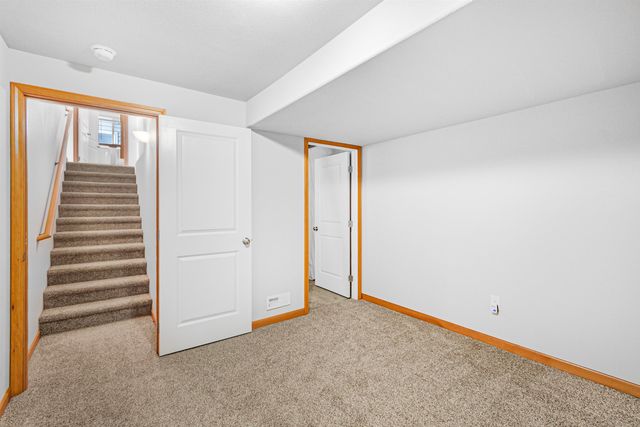 1706 E Vanetta Ave, Spokane, WA 99217