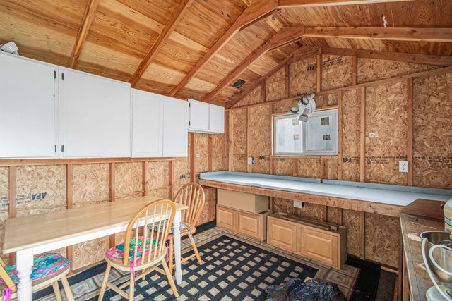 1706 E Vanetta Ave, Spokane, WA 99217