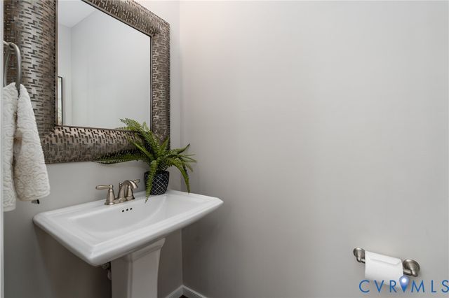5207 Old Main St, Henrico, VA 23231