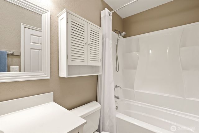 2424 W 12th Street, Port Angeles, WA 98363