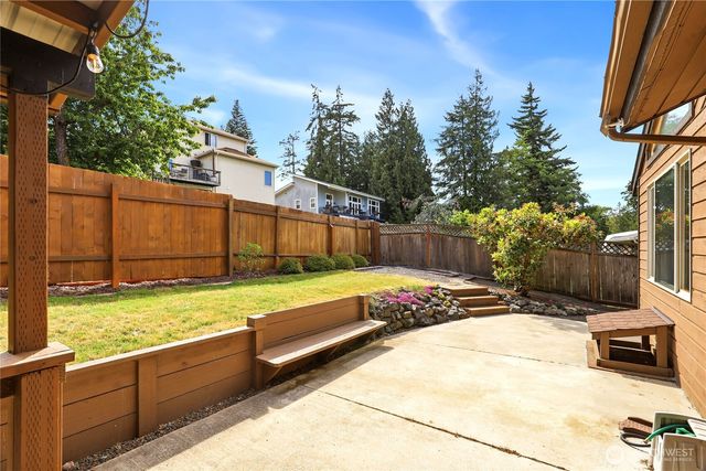 2424 W 12th Street, Port Angeles, WA 98363