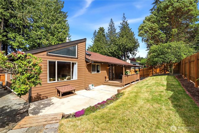 2424 W 12th Street, Port Angeles, WA 98363