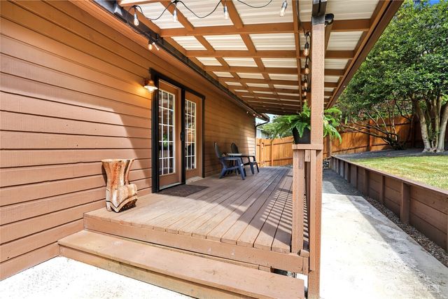2424 W 12th Street, Port Angeles, WA 98363