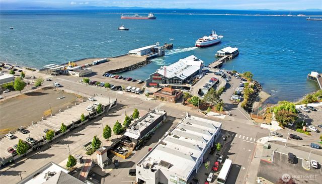 2424 W 12th Street, Port Angeles, WA 98363