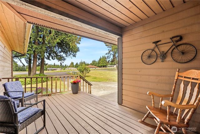 2424 W 12th Street, Port Angeles, WA 98363