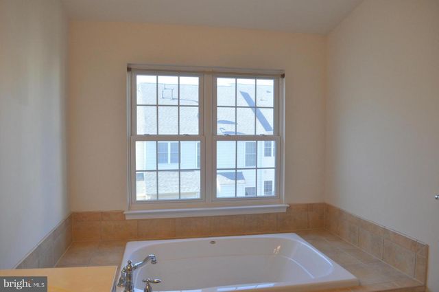 25249 BALD EAGLE TER, Chantilly, VA 20152