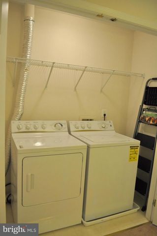 25249 BALD EAGLE TER, Chantilly, VA 20152