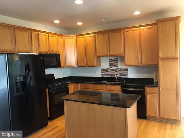 25249 BALD EAGLE TER, Chantilly, VA 20152