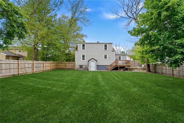 34 Wood Street, Coventry, RI 02816