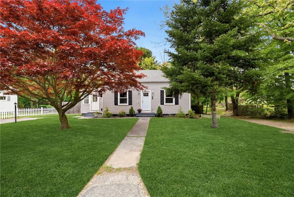34 Wood Street, Coventry, RI 02816
