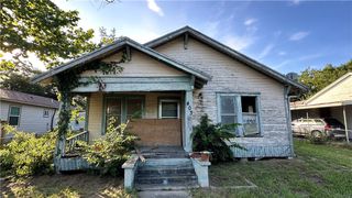 403 East 3rd Street, Hearne, TX 77859