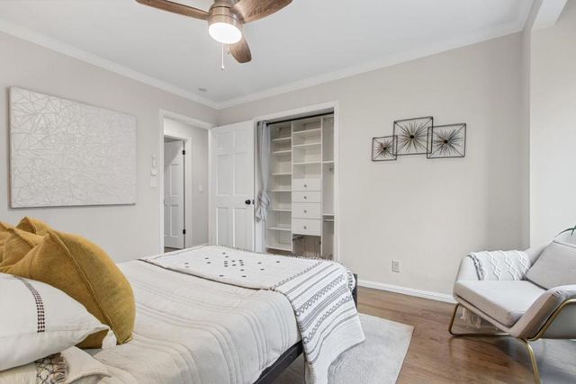 211 Nataqua Avenue, Pacifica, CA 94044