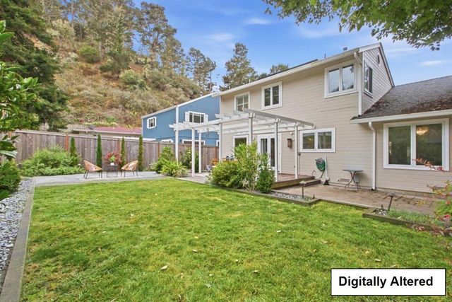 211 Nataqua Avenue, Pacifica, CA 94044
