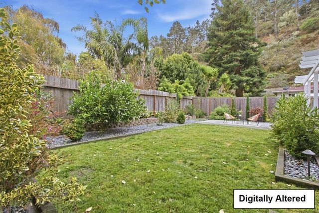 211 Nataqua Avenue, Pacifica, CA 94044