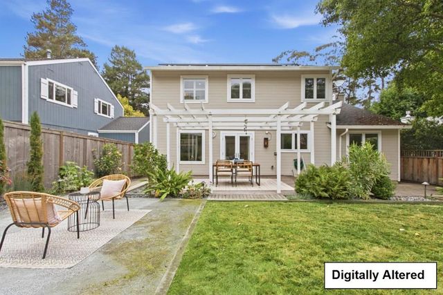 211 Nataqua Avenue, Pacifica, CA 94044