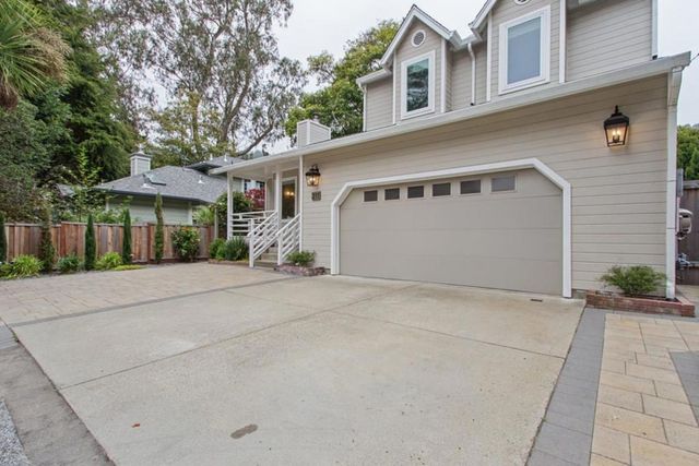 211 Nataqua Avenue, Pacifica, CA 94044