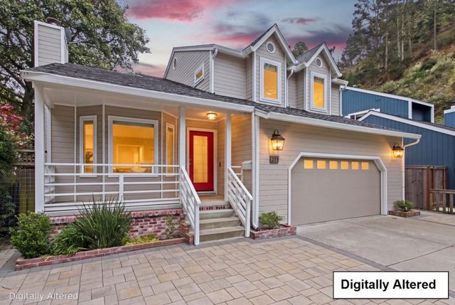 211 Nataqua Avenue, Pacifica, CA 94044