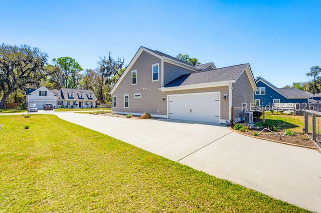 34 White Heron Dr, Beaufort, SC 29907