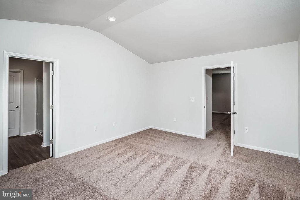 17152 BROOKWOOD DR, Bowling Green, VA 22427