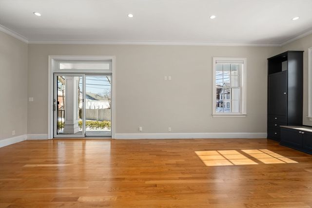 23 Chickatawbut St 2, Boston, MA 02122