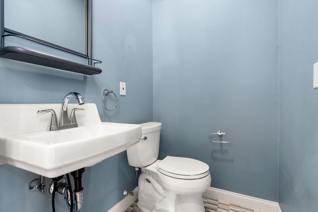 23 Chickatawbut St 2, Boston, MA 02122