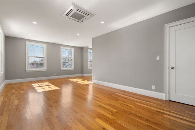 23 Chickatawbut St 2, Boston, MA 02122