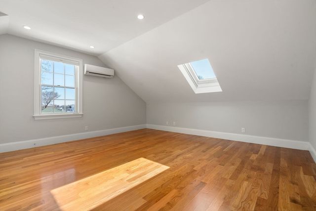 23 Chickatawbut St 2, Boston, MA 02122