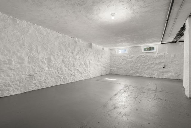 23 Chickatawbut St 2, Boston, MA 02122