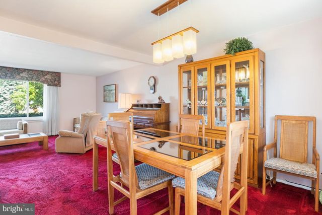 9735 GLENHOPE RD, Philadelphia, PA 19115
