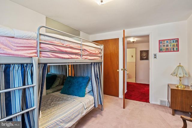 9735 GLENHOPE RD, Philadelphia, PA 19115