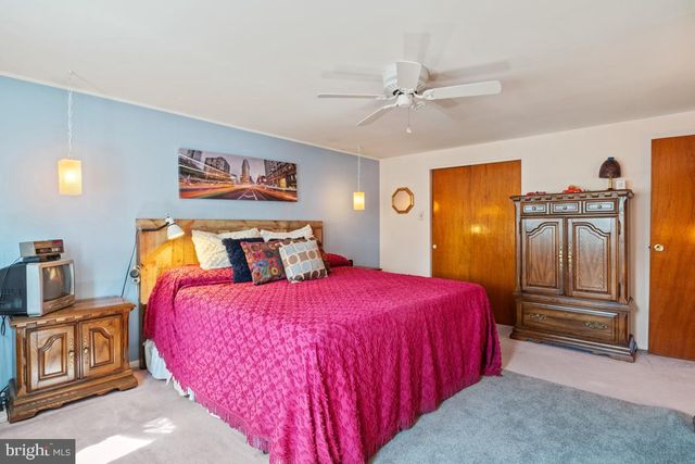 9735 GLENHOPE RD, Philadelphia, PA 19115