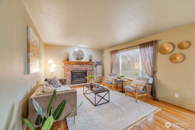 22237 131st Avenue SE, Kent, WA 98031