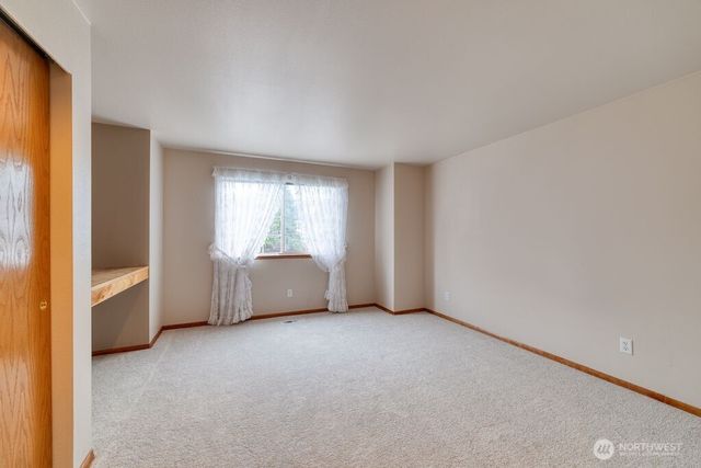 22237 131st Avenue SE, Kent, WA 98031