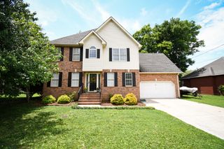 407 Shadowood Dr, Smyrna, TN 37167