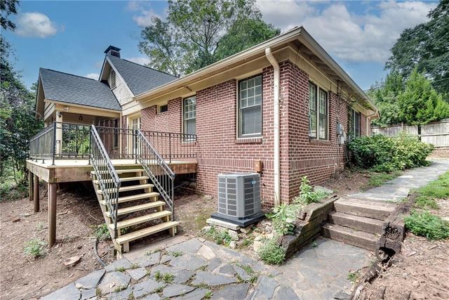 1424 Emory Road NE, Atlanta, GA 30306