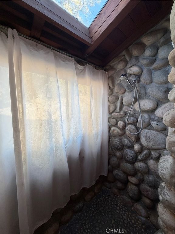 Image 18 of property listing at 31669 Indian Reservation Road, Porterville, CA 93257