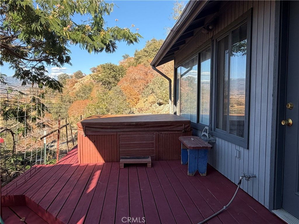 Image 6 of property listing at 31669 Indian Reservation Road, Porterville, CA 93257