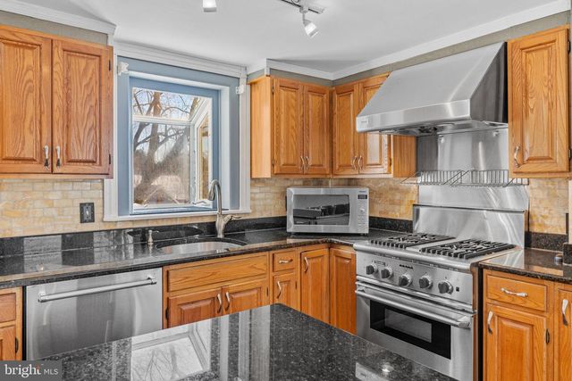 3004 CHURCH RD, Lafayette Hill, PA 19444