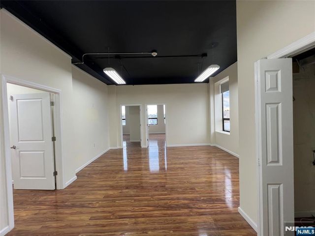 400 38th Street 403, Union City, NJ 07087