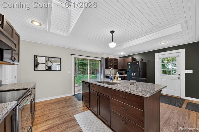 4595 Webberdale Drive, Holly, MI 48442
