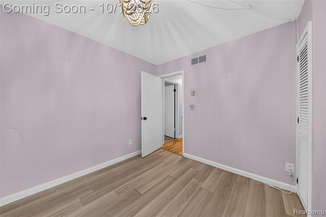 4595 Webberdale Drive, Holly, MI 48442
