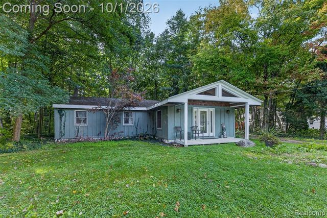 4595 Webberdale Drive, Holly, MI 48442