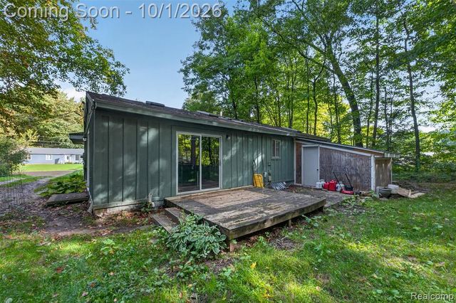 4595 Webberdale Drive, Holly, MI 48442