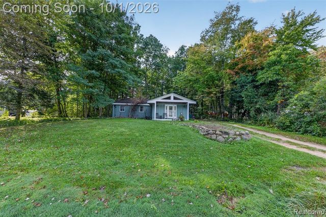 4595 Webberdale Drive, Holly, MI 48442