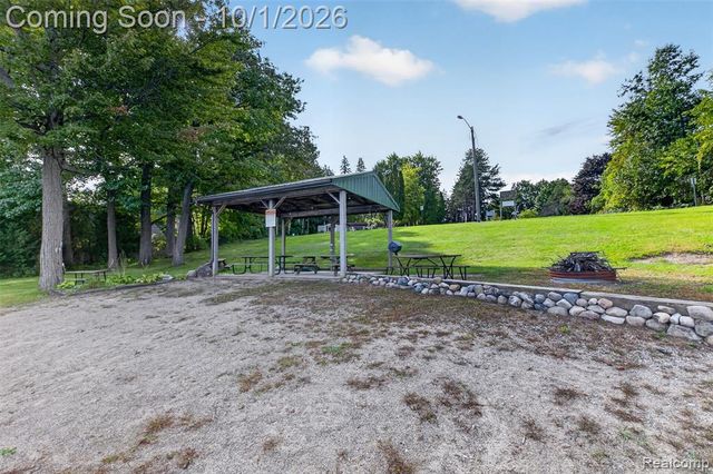 4595 Webberdale Drive, Holly, MI 48442