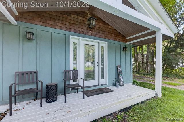 4595 Webberdale Drive, Holly, MI 48442