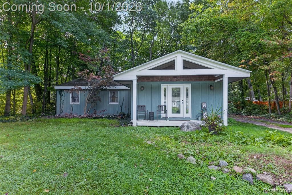 4595 Webberdale Drive, Holly, MI 48442