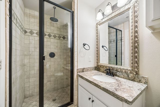 7202 Casa Loma Avenue, Dallas, TX 75214