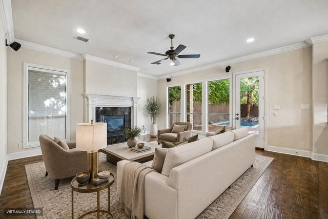 7202 Casa Loma Avenue, Dallas, TX 75214